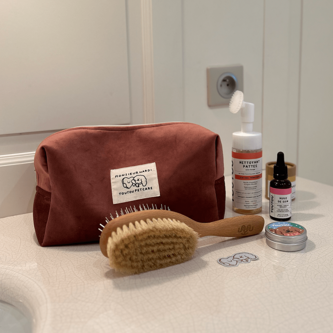 BROSSE POUR POILS LONGS ET MI-LONGS