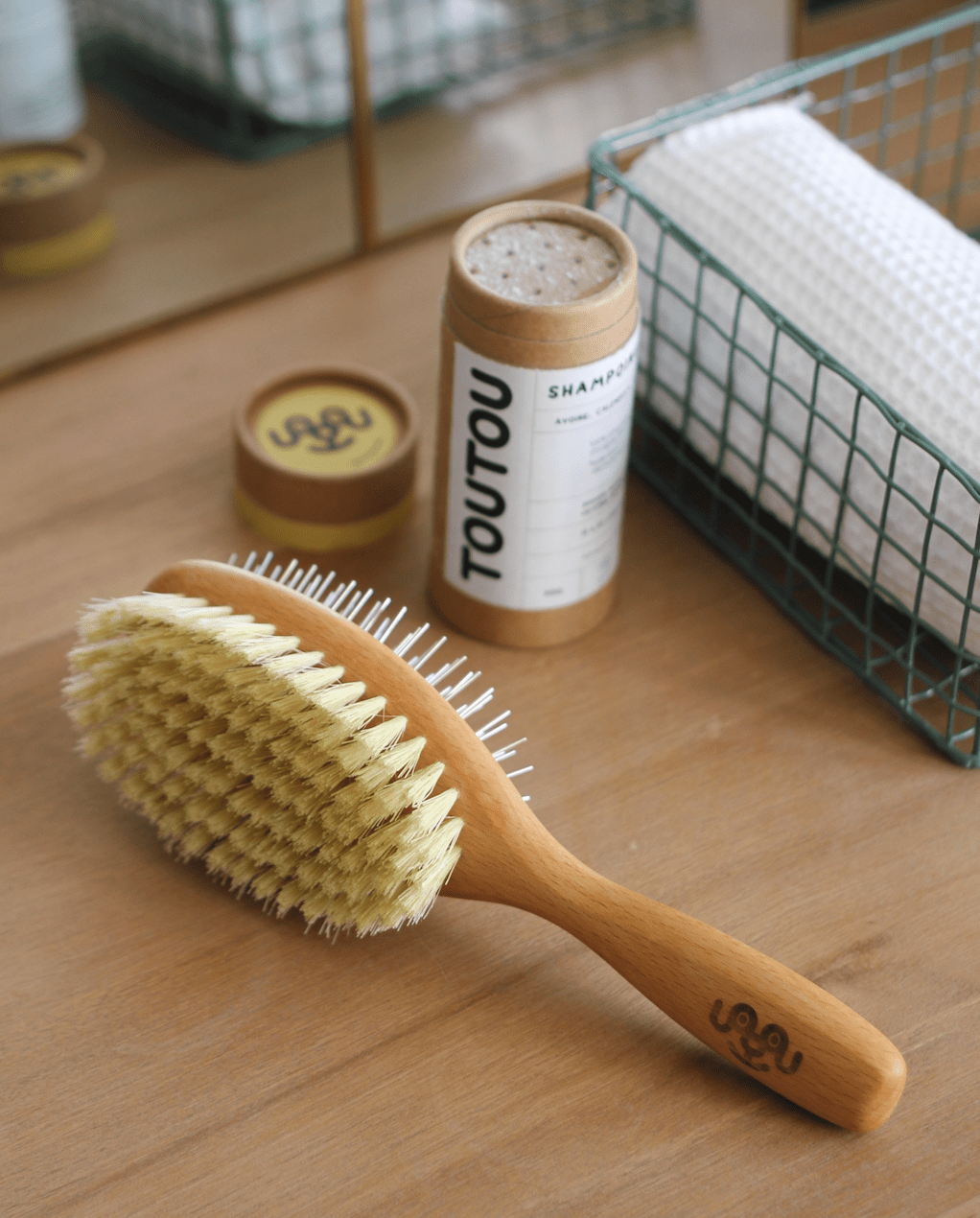 SHAMPOING SEC & BROSSE DOUBLE FACE